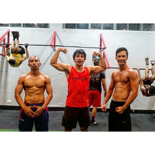 From QC Circle to Sparta Calisthenics Academy, these guys prove that calisthenics (body weight training) can actually make you look and perform like a Spartan🏻 #SpartanResolution #ThisisSpartaPh #calisthenics #fitness #absparty