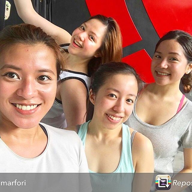 Commitment to fitness is SEXY!!! 🤓🏻 Thank you @mjmarfori for inspiring more women to workout and feel great 🏻 Sparta is open today so if you have time and want to try out our Kalos or Sthenos program just show up at 126 pioneer St Mandaluyong. If you have any questions about the class, feel free to call us at 026553799, look for coach Mau or just message us on fb ! #thisisspartaph #barkadapromo #fitness #kalos #sthenos #strongwomen